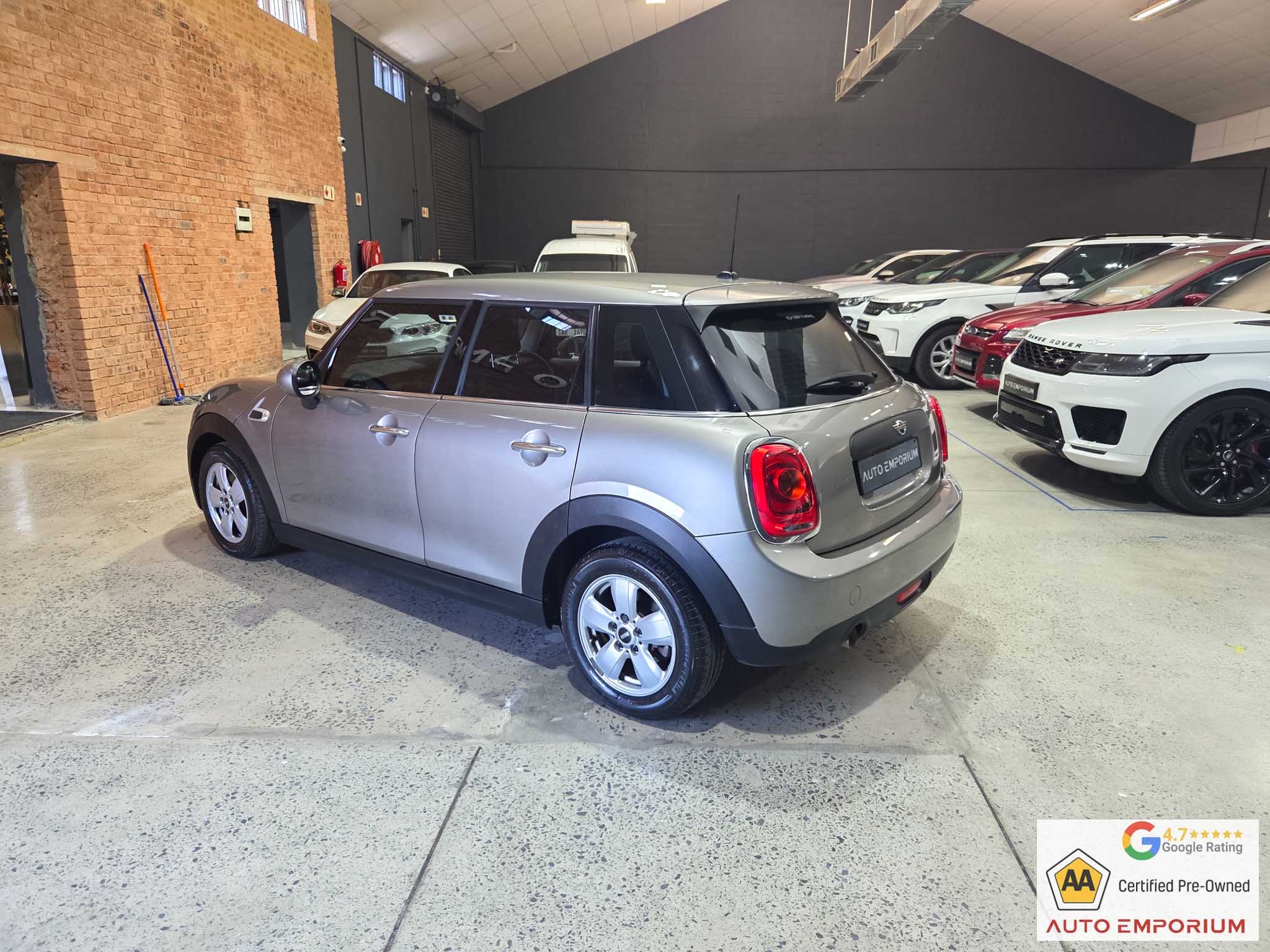MINI Hatch One Hatch 5-Door Auto