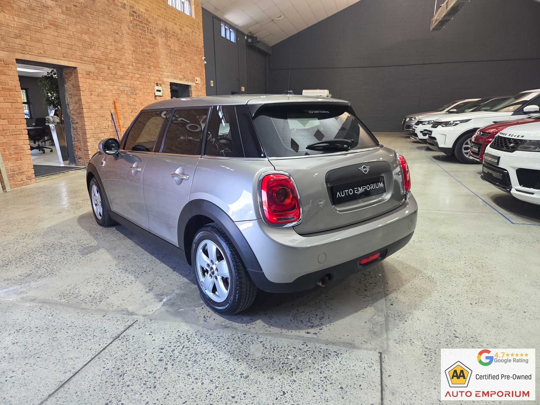 MINI Hatch One Hatch 5-Door Auto