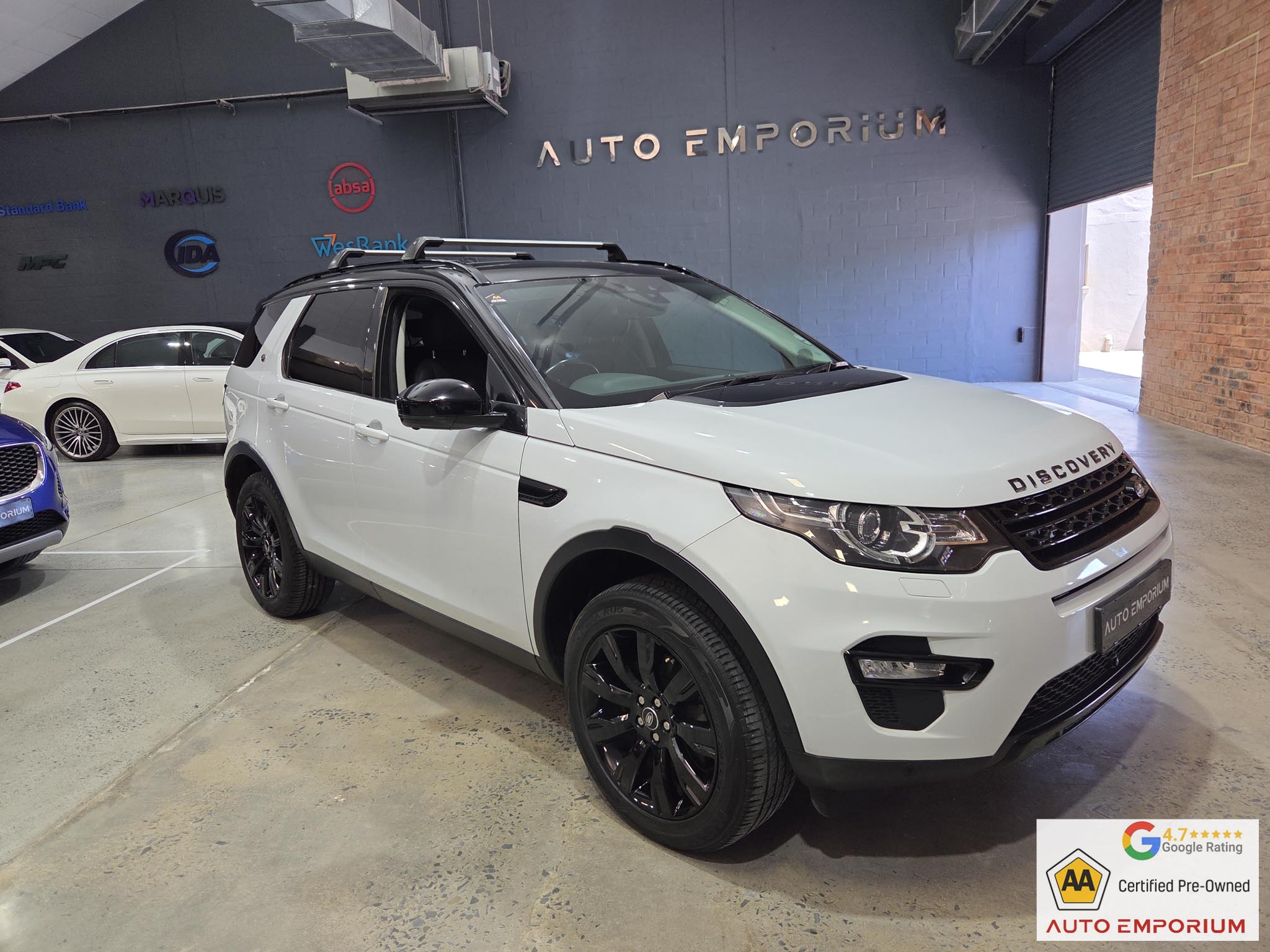 Land Rover Discovery Sport HSE Luxury SD4