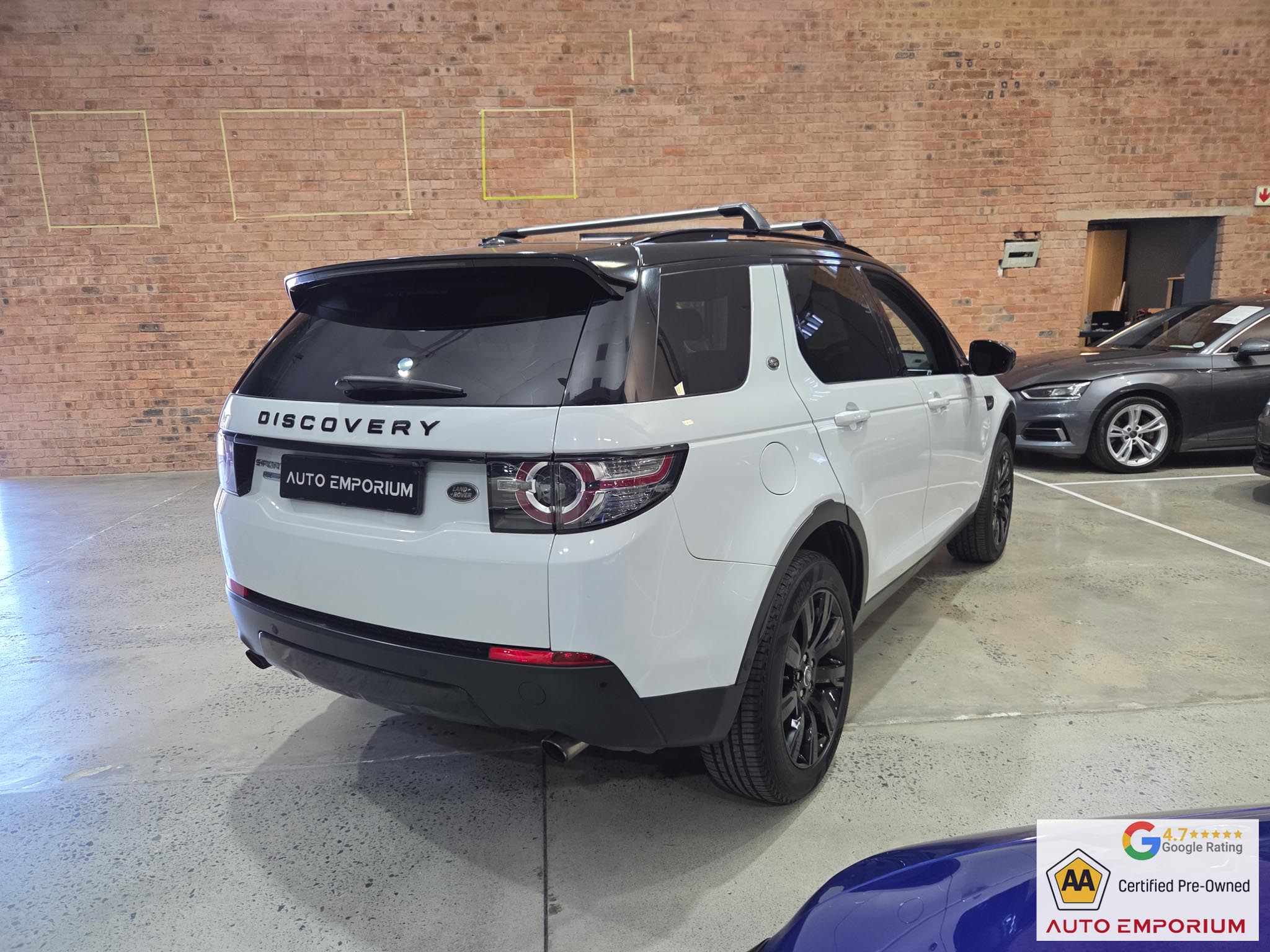 Land Rover Discovery Sport HSE Luxury SD4