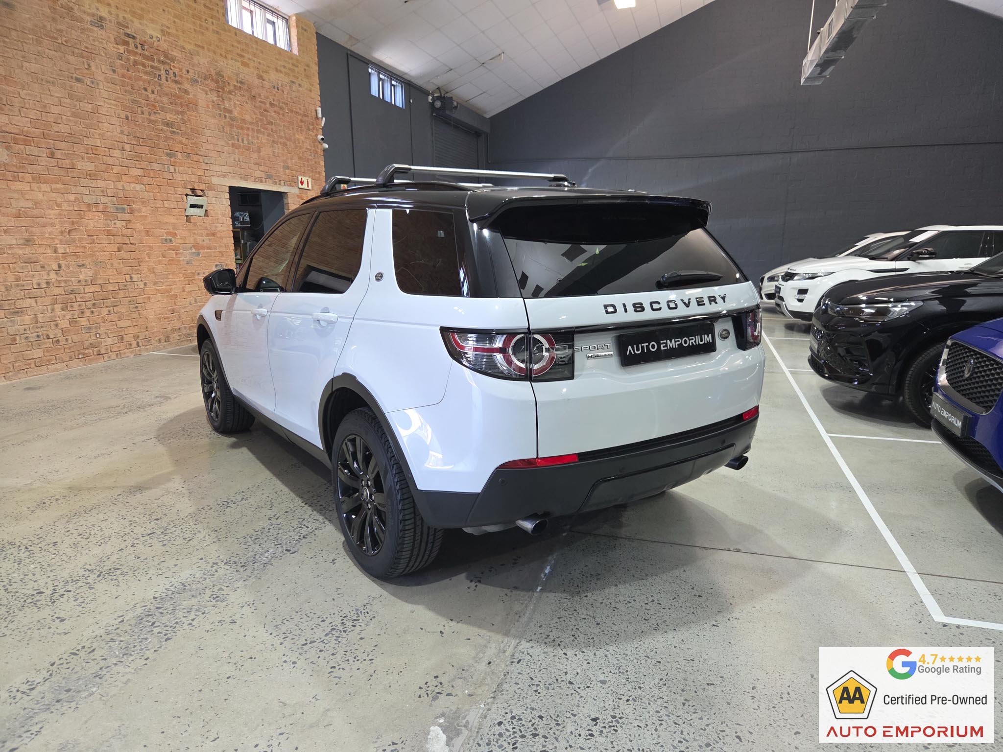 Land Rover Discovery Sport HSE Luxury SD4