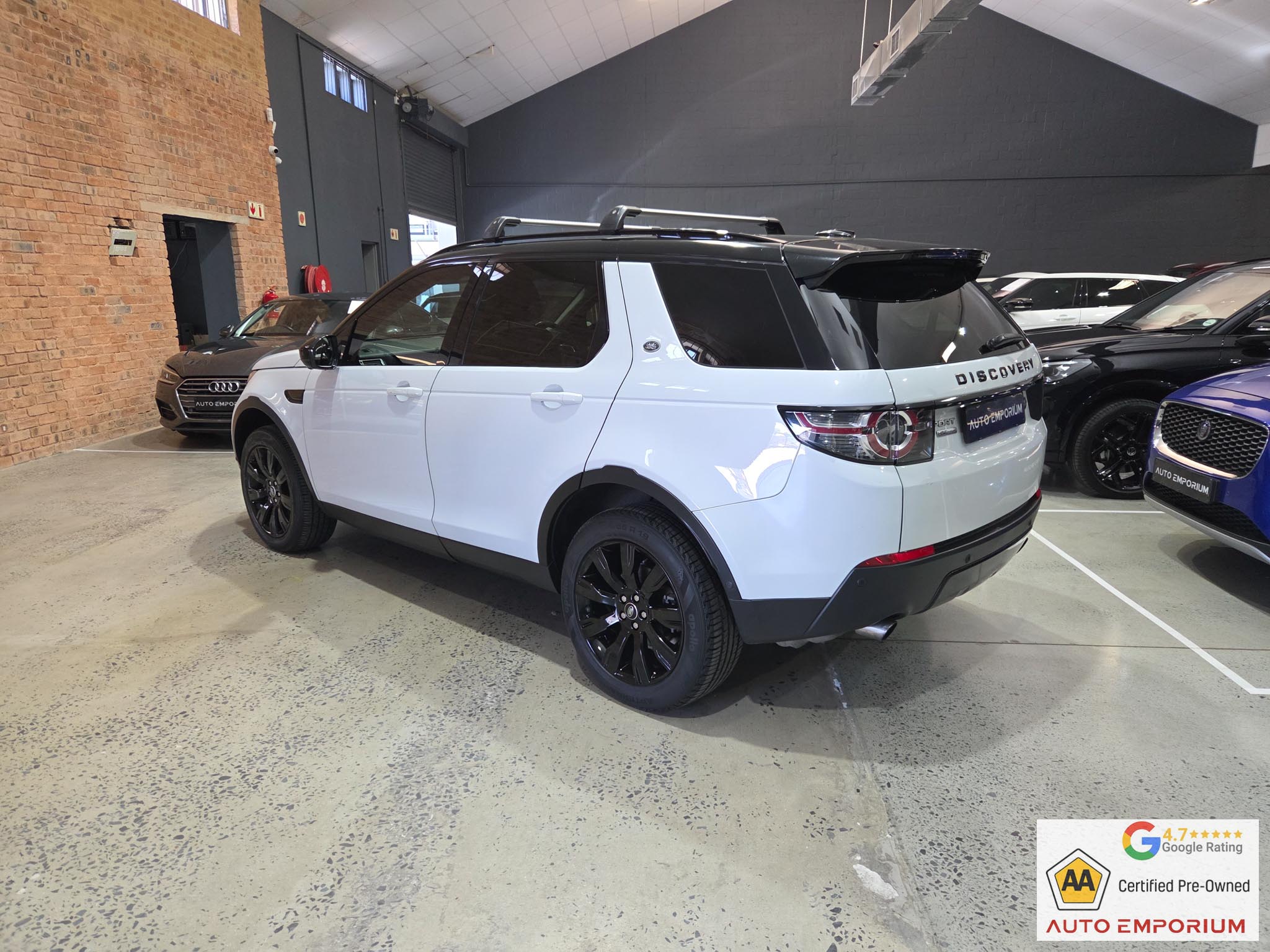 Land Rover Discovery Sport HSE Luxury SD4
