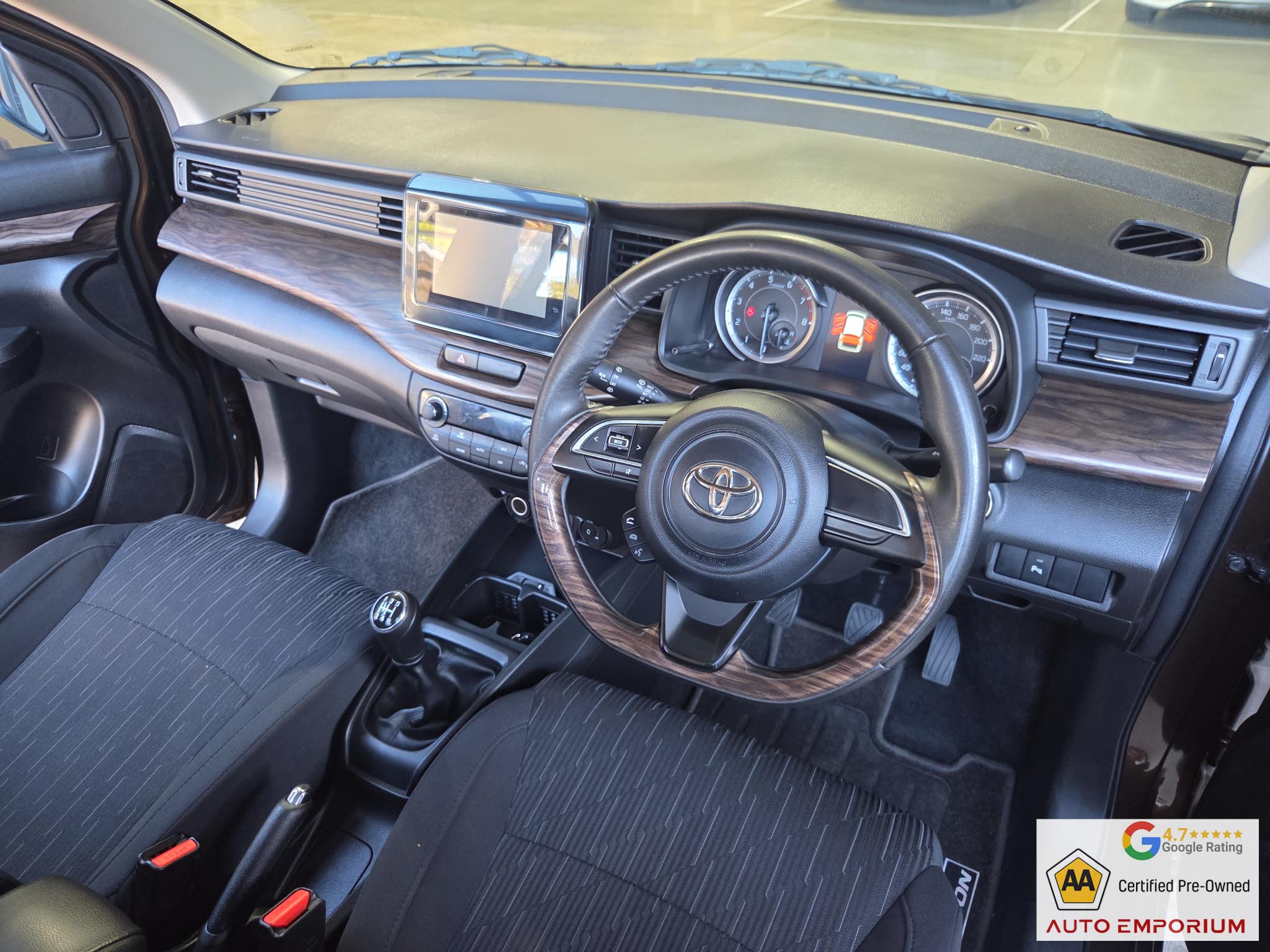 Toyota Rumion 1.5 TX
